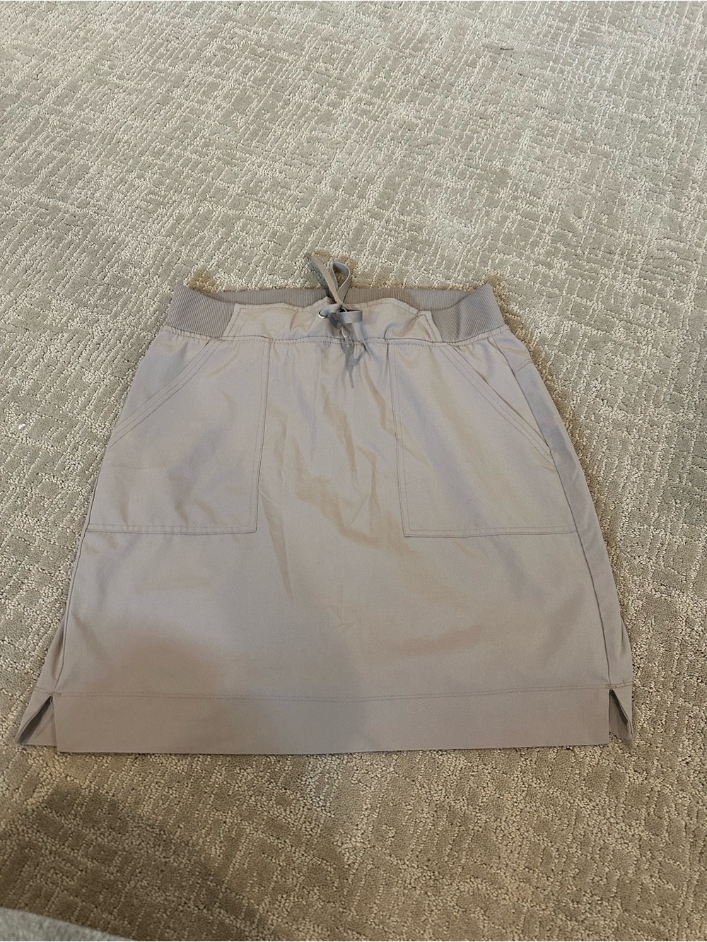 Womens Drawstring Pocket Skort - Light Gray